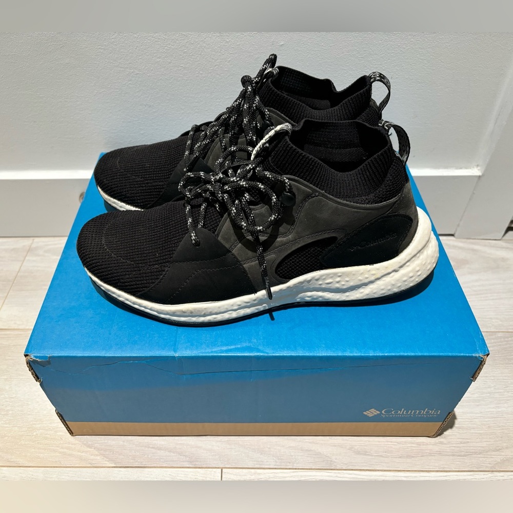 COLUMBIA | Men’s 9.5 Outdry Waterproof Hiker Sneakers Black